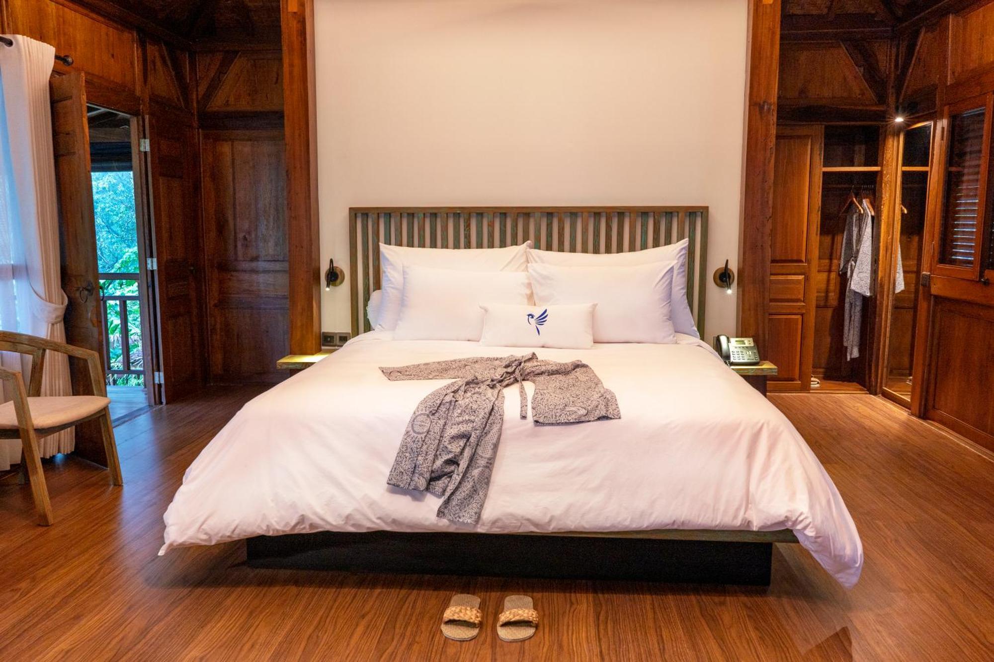 Tira Vilagna Suites & Spa 킨타마니 객실 사진